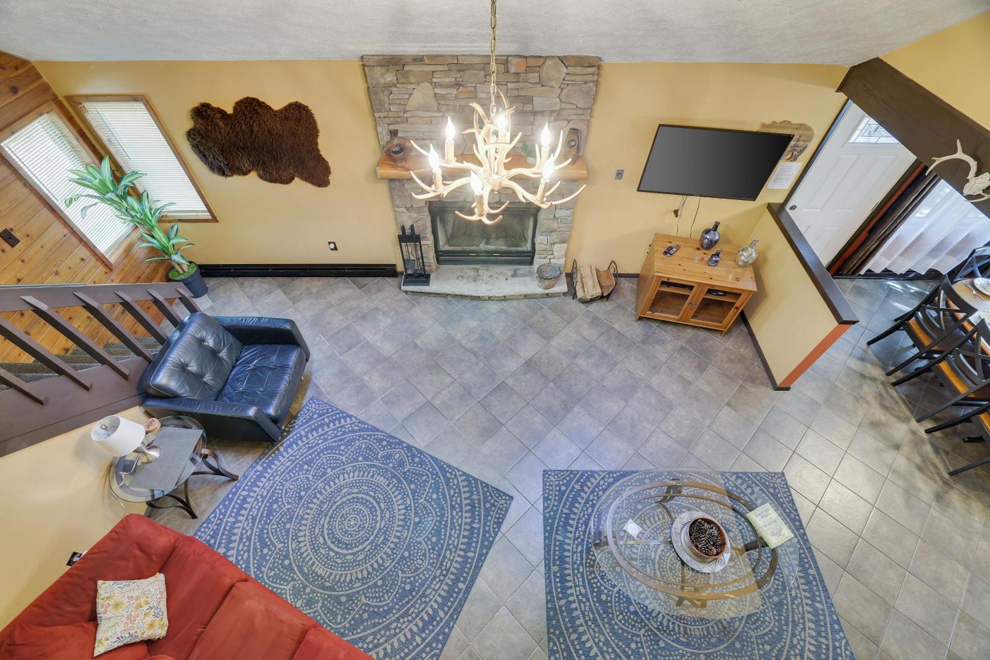 Chalet Renovated Near Casino, Camelback , Kalahari 4Bdrms Firepit Hot Tub Game Room Tobyhanna Zewnętrze zdjęcie
